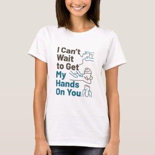 Massagetherapeut kann es kaum erwarten, Hand an di T-Shirt
