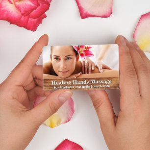 Massagetherapeutin   Frau lächelt