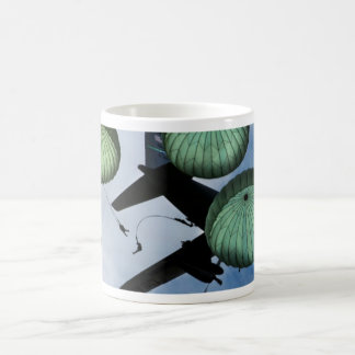 Massensprungs-Auftrag, Fallschirme, US-Armee Kaffeetasse