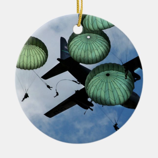 Massensprungs-Auftrag, Fallschirme, US-Armee Keramikornament (Vorne)