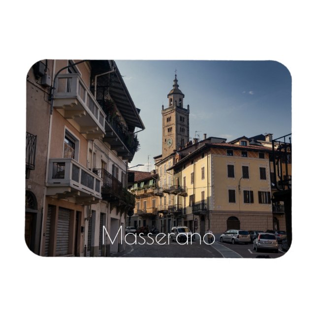 Masserano Abend Skyline, Biella, Italien Magnet (Horizontal)