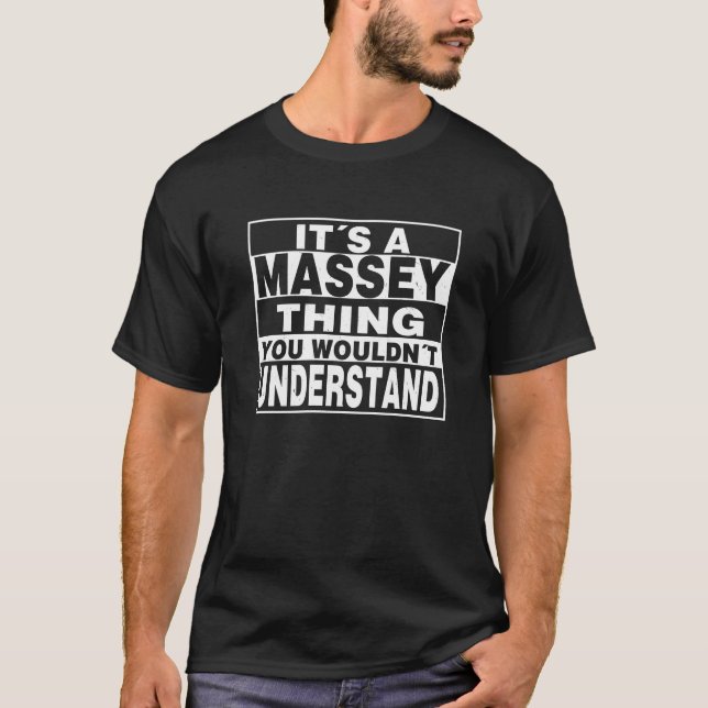 MASSEY Nachname Personalisiertes Geschenk T-Shirt (Vorderseite)