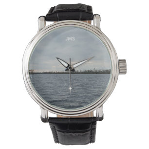Maßgeschneidert - Sonnenlicht auf Broad Creek Armbanduhr