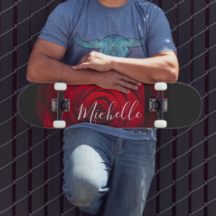 Maßgeschneidertes Monogramm rote Rose Vintages Fot Skateboard