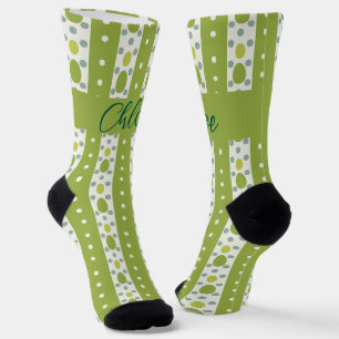 Maßgeschneidertes Ostermuster für Weiß und Grün Socken