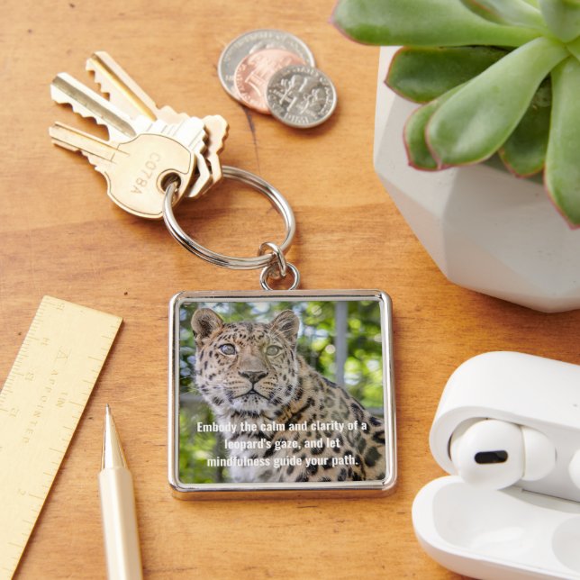 Maßgeschneidertes Zitat von Leopard Fotografie Schlüsselanhänger (Schreibtisch)