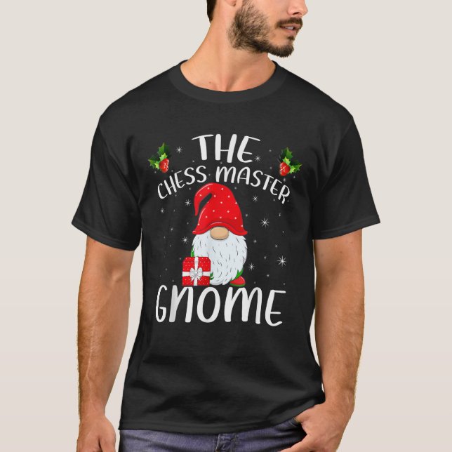 Matching Group The Chess Master Gnome Christmas  T-Shirt (Vorderseite)