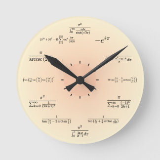 Math Clock (hellgelb) Runde Wanduhr