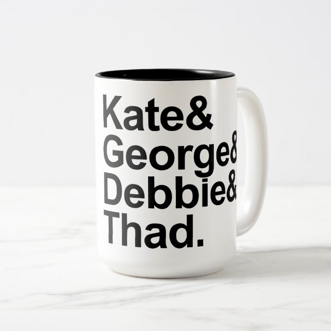 Math Detectives - Kate, George, Debbie und Thad Zweifarbige Tasse (VorderseiteRechts)