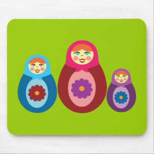 Matrjoschka-Puppen Mousepad