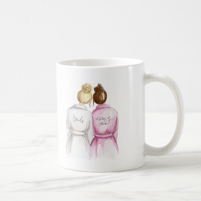 Matrone der Ehre? Blonde Kaffeetasse (Rechts)