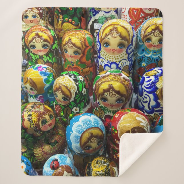 Matryoshka Dolls Souvenir Kiosk Travel Foto Sherpadecke (Vorderseite)