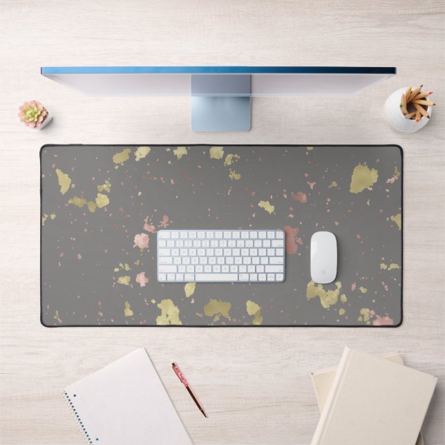 Matte Gold und Rose Gold Flakes Warmes Dunkles Gra Schreibtischunterlage (Büro 1)