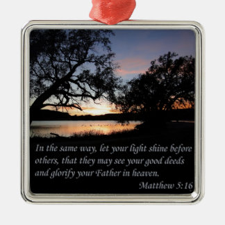 Matthew-5:16 ließ Ihren hellen Shine Ornament Aus Metall