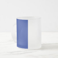 Mattierte kleine Tasse aus Glas mit französischer 