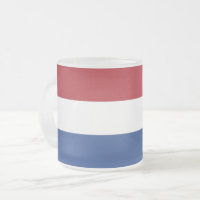 Mattierte kleine Tasse mit niederländischer Flagge