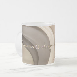Mattierte Tasse in stilvoller Grafik