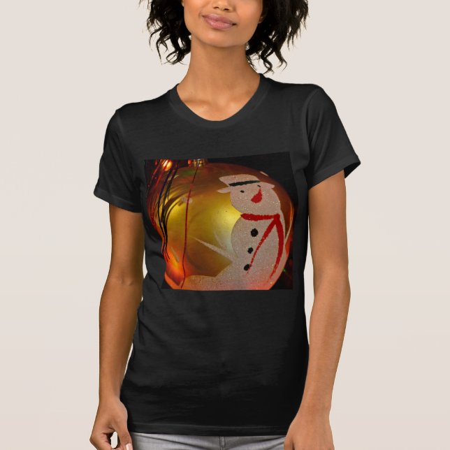 Mattiertes Schneemann-Ornament T-Shirt (Vorderseite)
