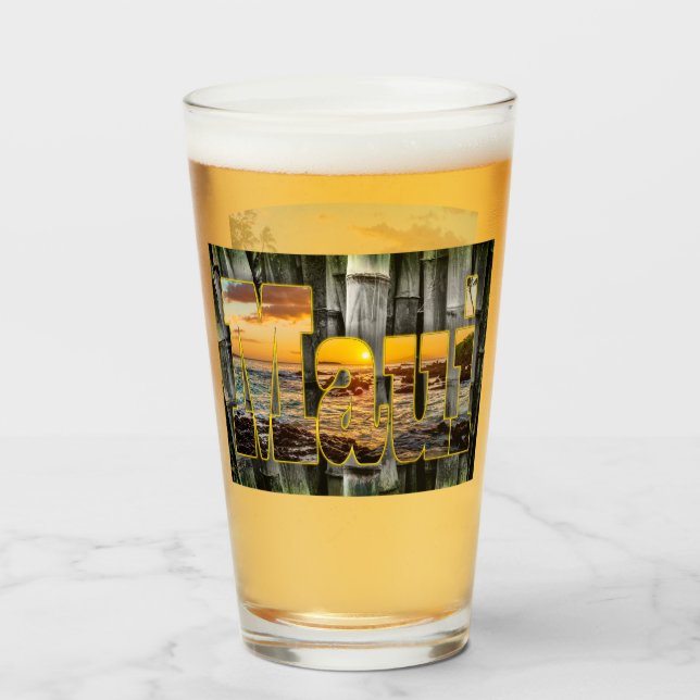 Maui-Grafik, Bambus & Pa'ako Beach, Bierglas Glas (Vorne (Gefüllt))