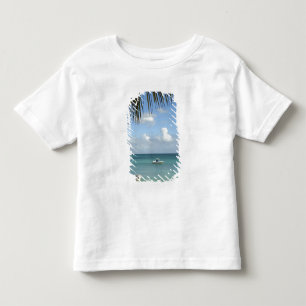 Mauritius, Grand Baie. Boote ankerten in der Kleinkind T-shirt