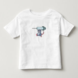 Maus als Krankenschwester mit Spritze.PNG Kleinkind T-shirt