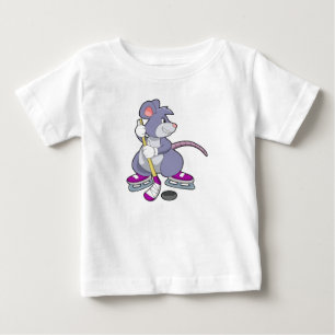 Maus bei Eishockey mit Eishockeystick mit Eishocke Baby T-shirt
