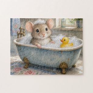 Maus im Schaumbad mit gelbem Entchen
