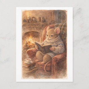 Maus im Vintage-Stil liest am Kamin Postkarte
