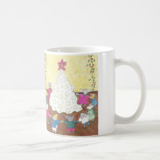 Mäuse um einen Käse Weihnachtsbaum Kaffeetasse