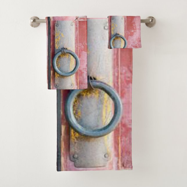 Mauve Badezimmer Handtuchhalter sperren Set (Insitu)