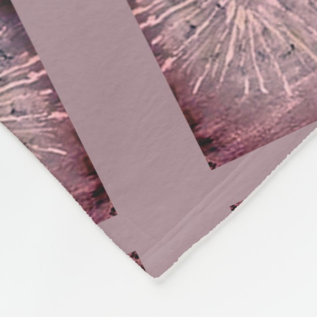 Mauve Flower Fleece Blanket (Ecke)