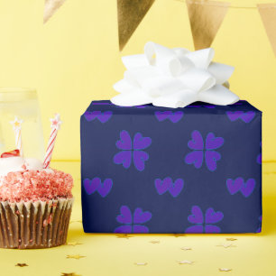 Mazipoodles Violettherzen auf Indigopolis Geschenkpapier