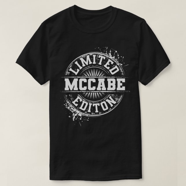 MCCABE Funny Surname Family Tree Birthday Reunion  T-Shirt (Design vorne)