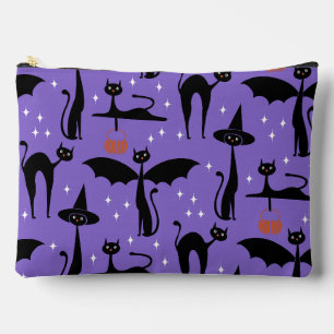 MCM Halloween Extravagantes Kleid Minimalistische Zubehörtasche
