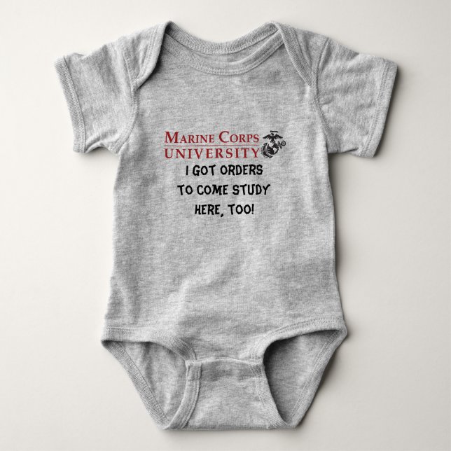 MCU Ein-Teil Baby Strampler (Vorderseite)