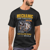 Mechanik mit einem Diplom der Hochschule, um das z