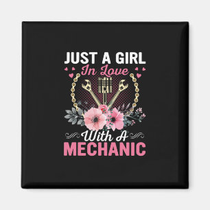 Mechanik nur eines Mädchens in Liebe mit einem Mec Magnet