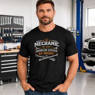 Mechaniker bei Tag, Problemlöser bei Nacht T-Shirt