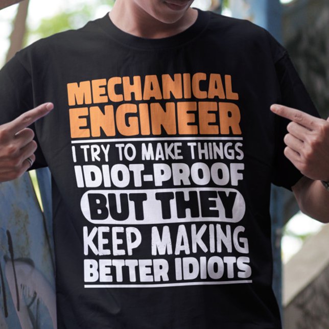 Mechaniker Ich versuche, die Dinge lustig zu mache T-Shirt (Von Creator hochgeladen)