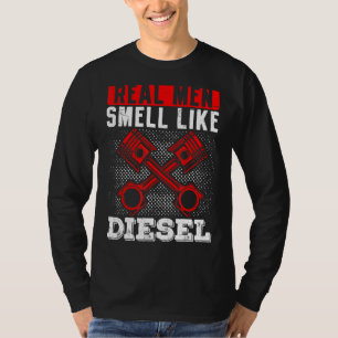 Mechanisches Auto, das echte Männer fixiert, riech T-Shirt