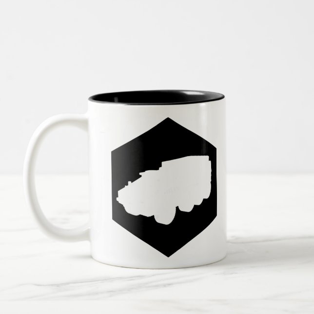 Mechanisierte Tasse (Links)