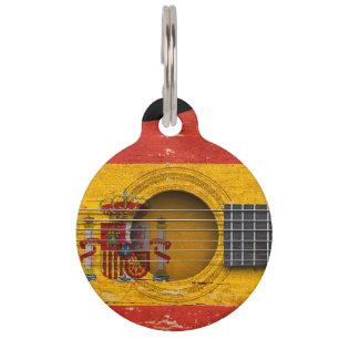 Médaillon Pour Animaux Drapeau espagnol sur la vieille guitare acoustique