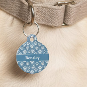 Médaillon Pour Animaux Empreintes de patte blanches sur bleu – Nom d'amou