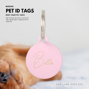 Médaillon Pour Animaux Modern Simple Cute Blush and Gold Script Monogram