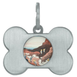 Médaillons Pour Animaux Domestiques Climbing_on_Mt._Fuji.jpg