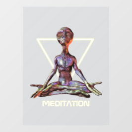 Meditation. Alien in ruhiger Pose Fensteraufkleber