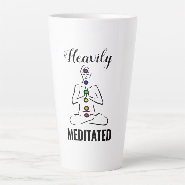 Méditation Chakra Lourdement Méditée Mug Latte (Devant)