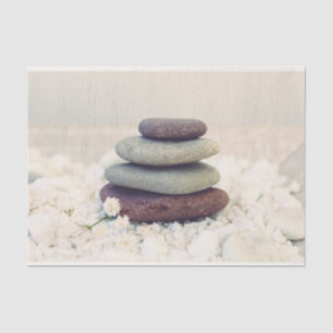 Meditative Cairn für Gesteinsteine Seidenpapier