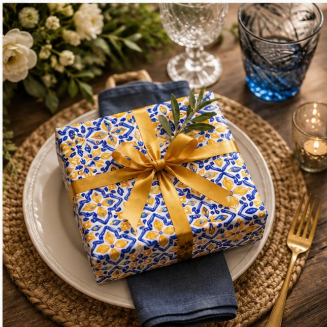 Mediterranean Lemon Blossom Ceramic Hand Painted  Geschenkpapier (Von Creator hochgeladen)