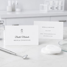 Medizinische Ästhetikerin Minimal Elegant